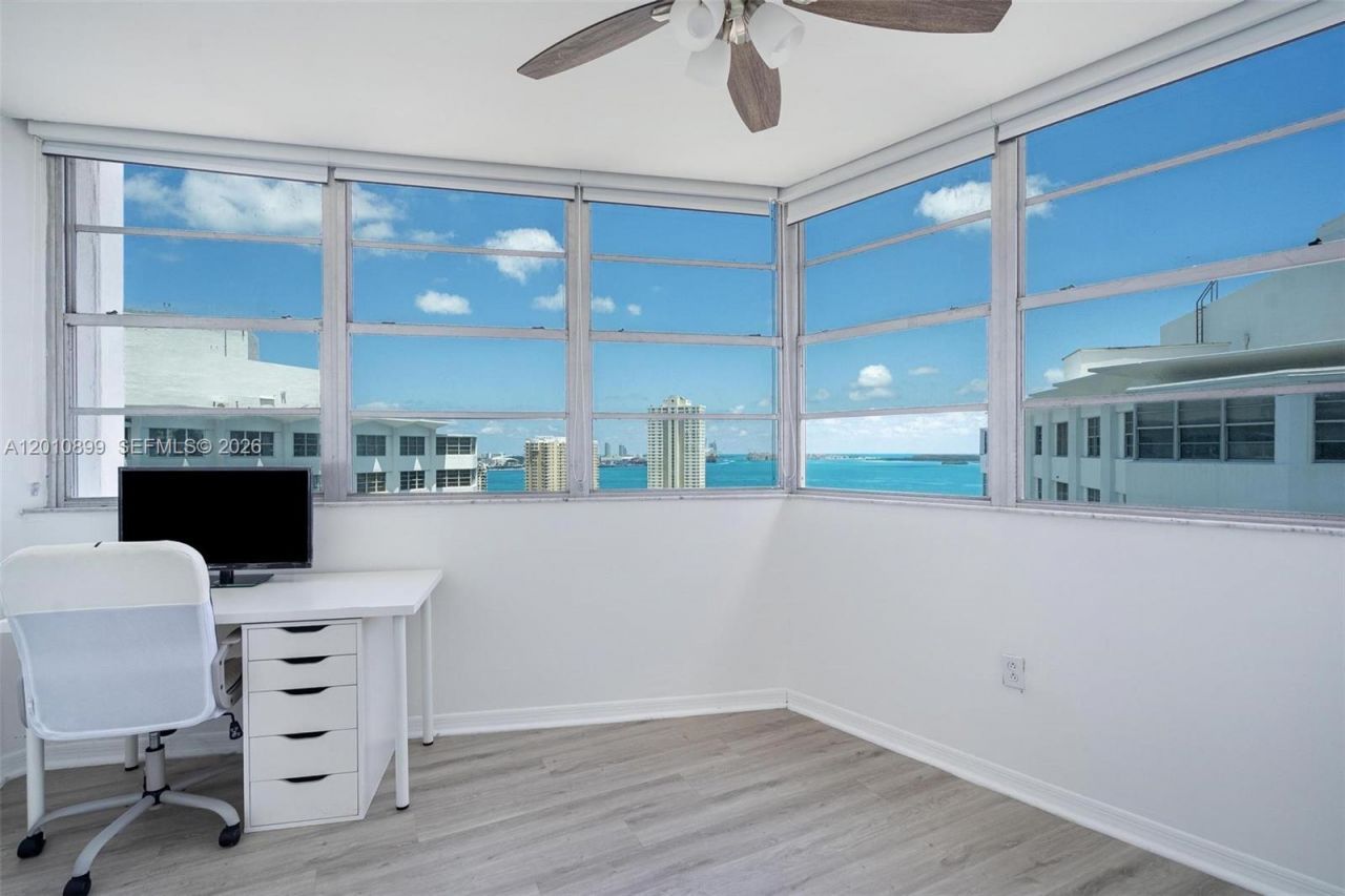 825 Brickell Bay Dr , Unit 2042, Miami, FL 33131 Photo