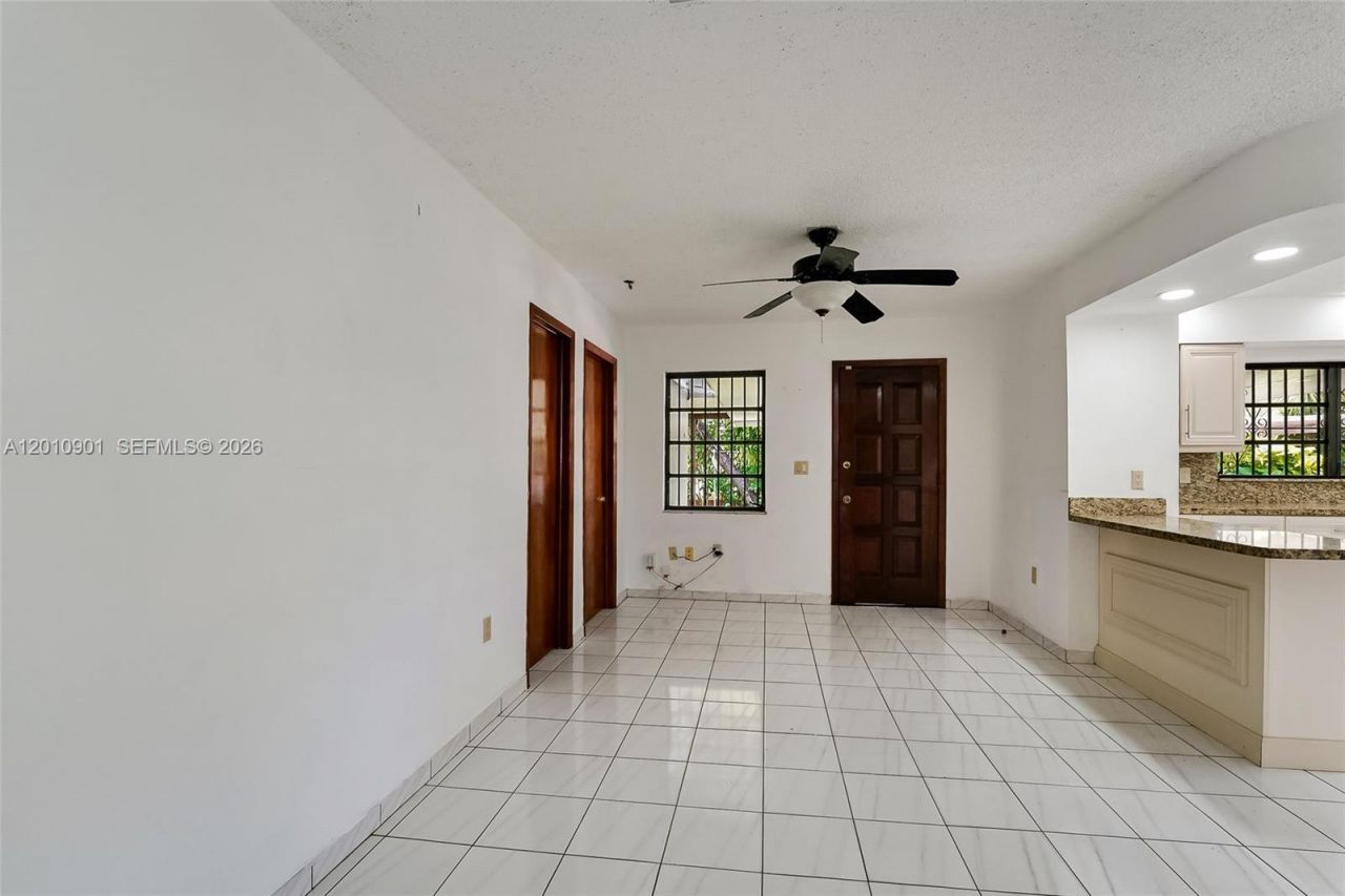 1735 SW 15th St , Miami, FL 33145 Photo