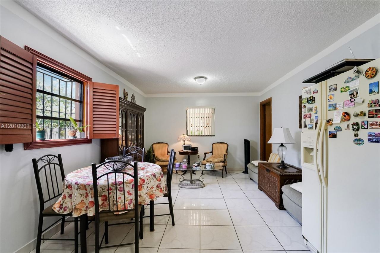 1735 SW 15th St , Miami, FL 33145 Photo