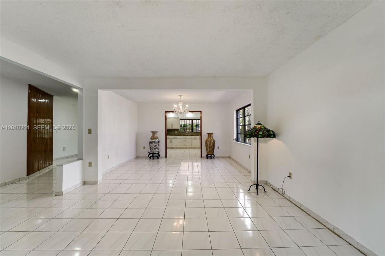 1735 SW 15th St , Miami, FL 33145 Photo