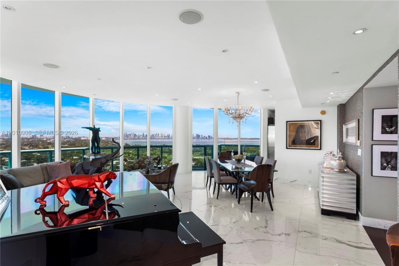 6000 Indian Creek Dr, Unit PH25C-3, Miami Beach, FL 33140 Photo