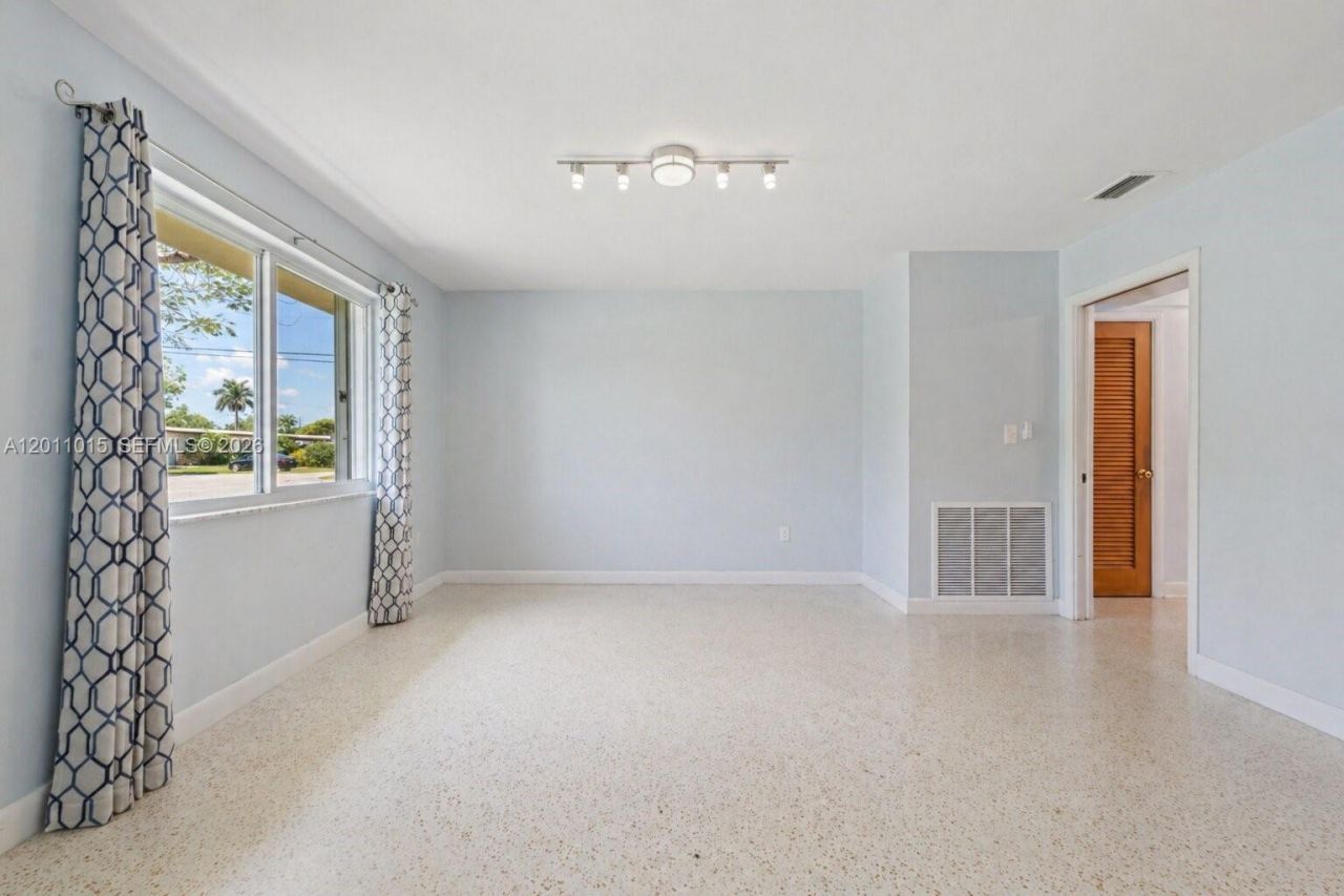 81 NW 18th St, Homestead, FL 33030 Photo