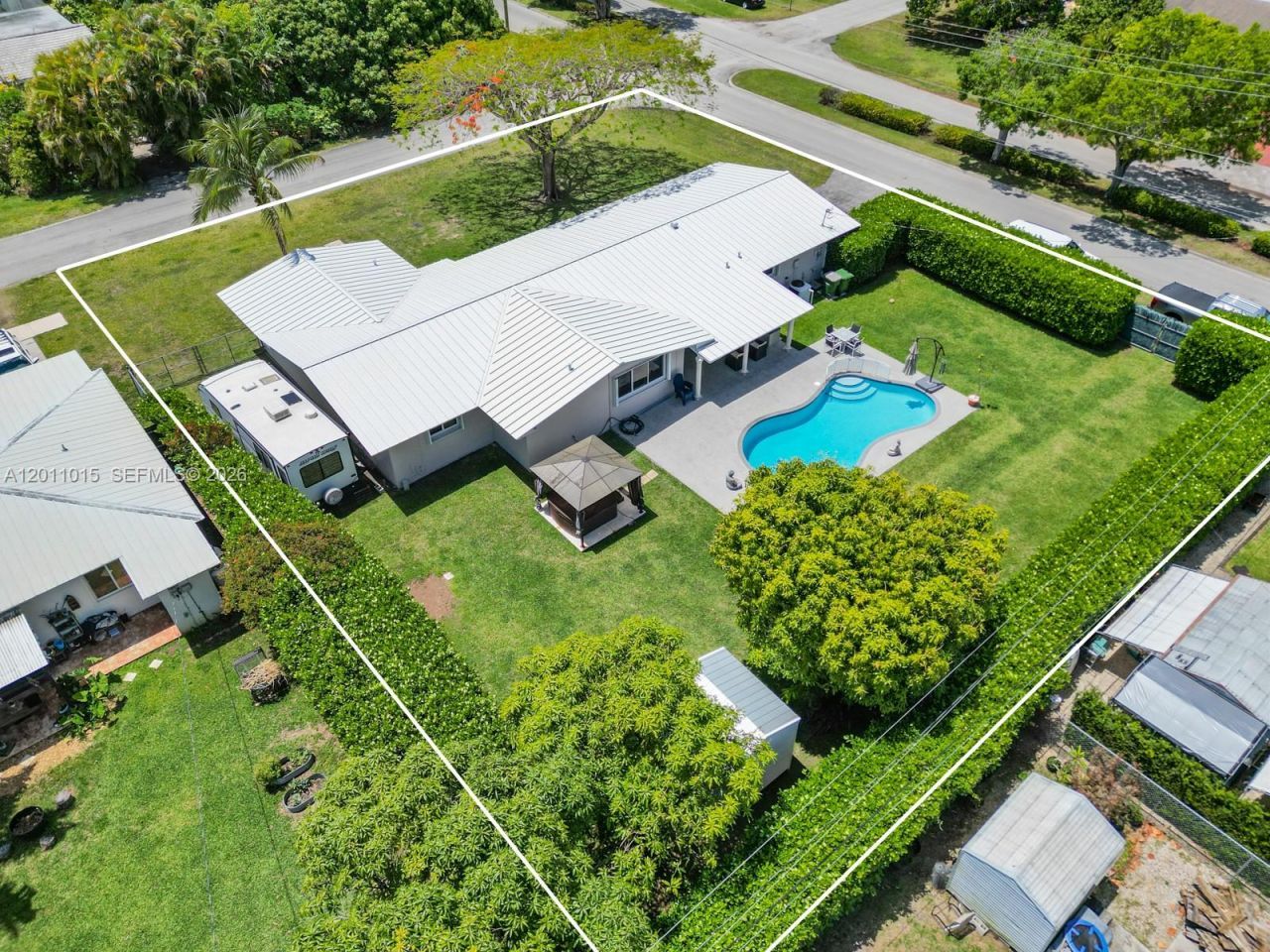 81 NW 18th St, Homestead, FL 33030 Photo
