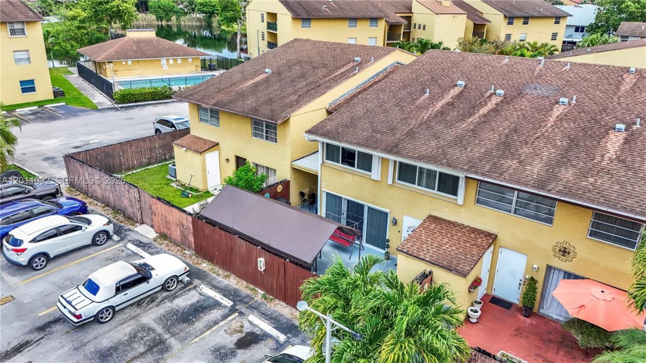 15460 SW 82nd Ln, Unit 403, Miami, FL 33193 Photo