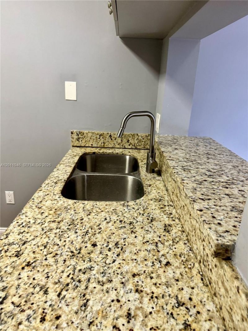 7141 SW 129th Ave , Unit 5, Miami, FL 33183 Photo