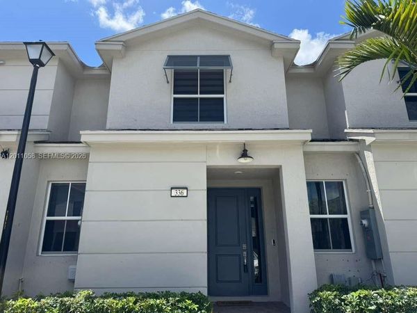 336 NW 8th Ct , Pompano Beach, FL 33060