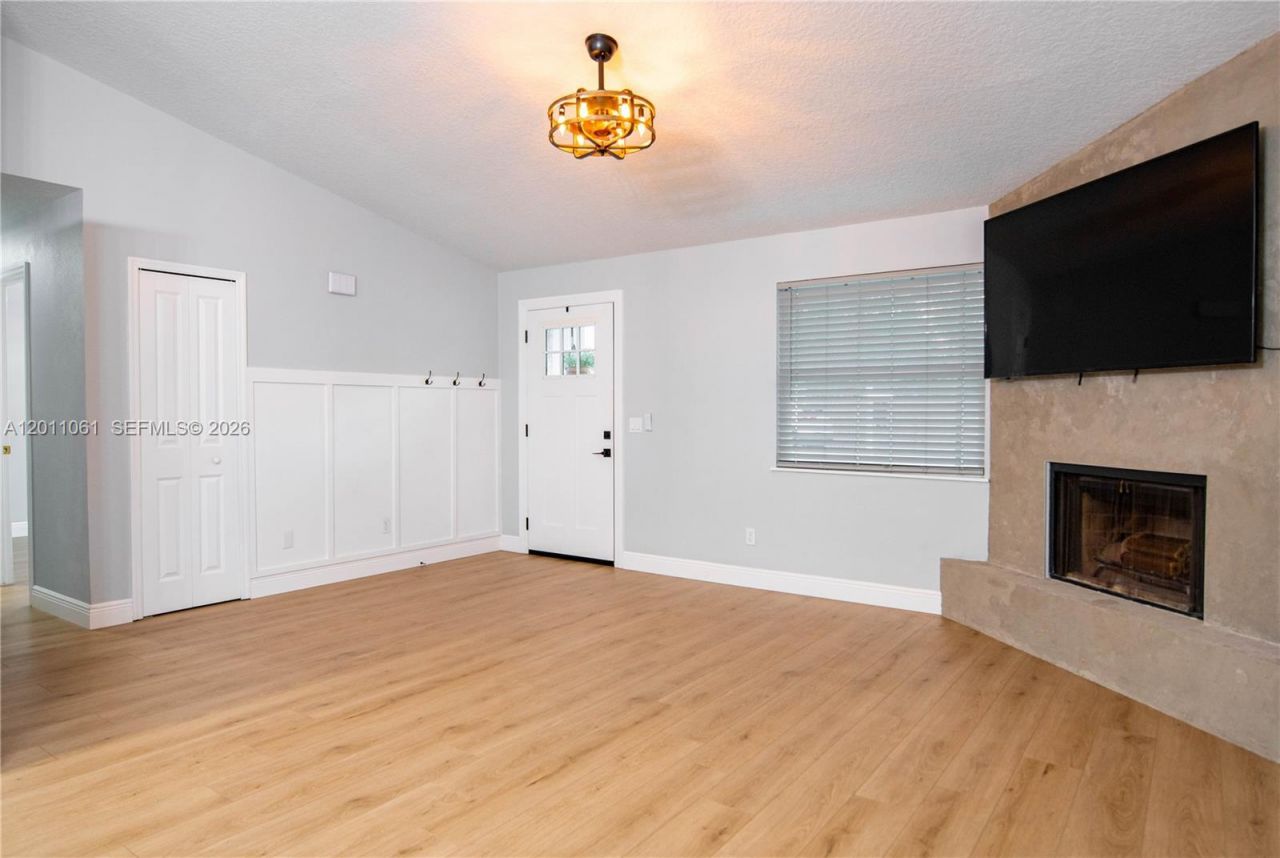 5147 Lake Nina Dr, Orlando, FL 32810 Photo
