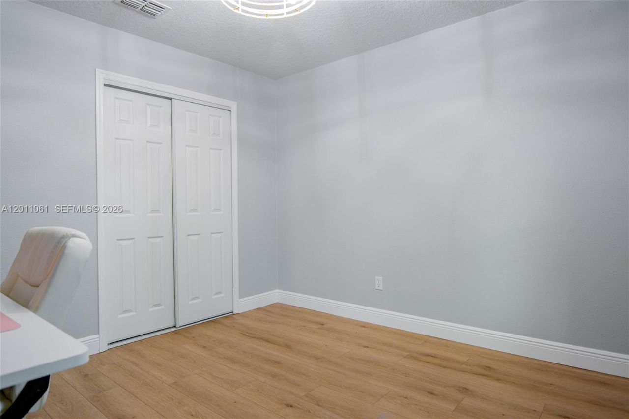 5147 Lake Nina Dr, Orlando, FL 32810 Photo