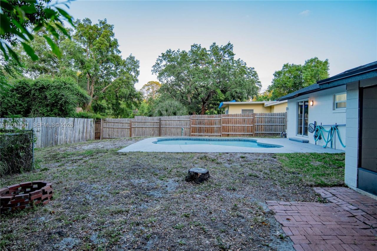 5147 Lake Nina Dr, Orlando, FL 32810 Photo