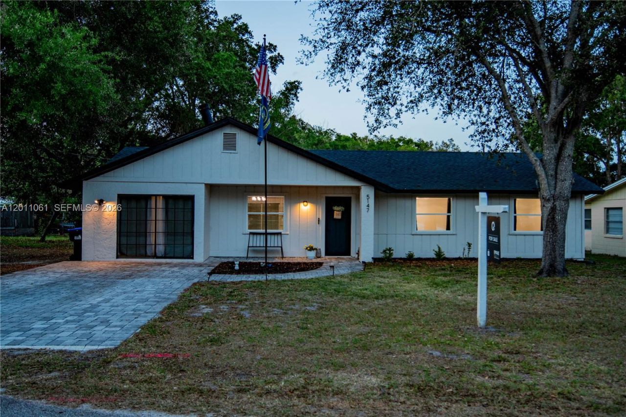 5147 Lake Nina Dr, Orlando, FL 32810 Photo