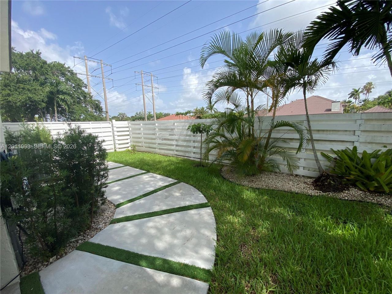 13255 SW 106th Ave , Miami, FL 33176 Photo