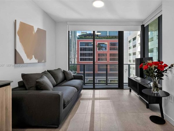 121 NE 5th ST , Unit 712B, Miami, FL 33132