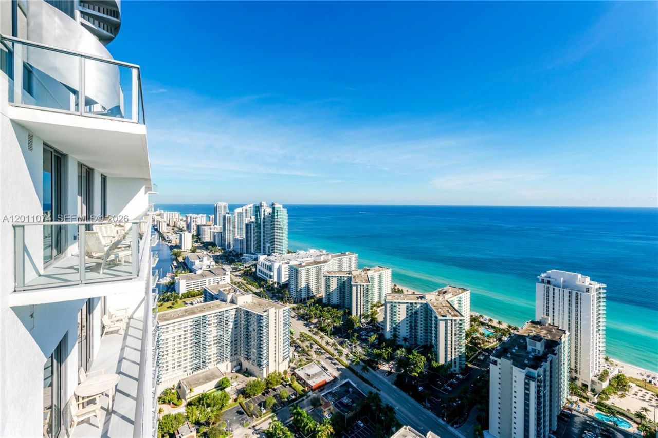 4010 S Ocean Dr, Unit R1808, Hollywood, FL 33019 Photo
