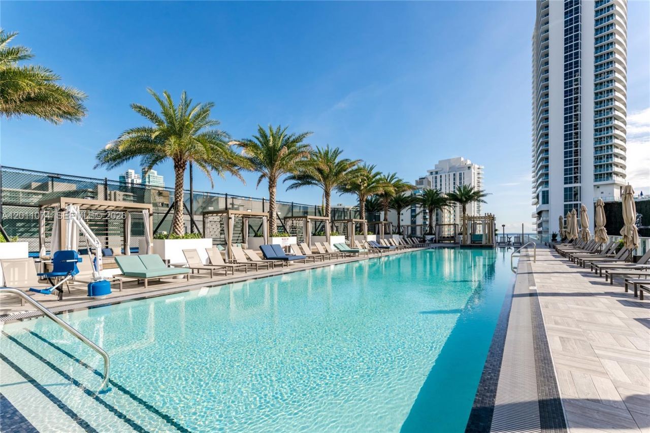 4010 S Ocean Dr, Unit R1808, Hollywood, FL 33019 Photo