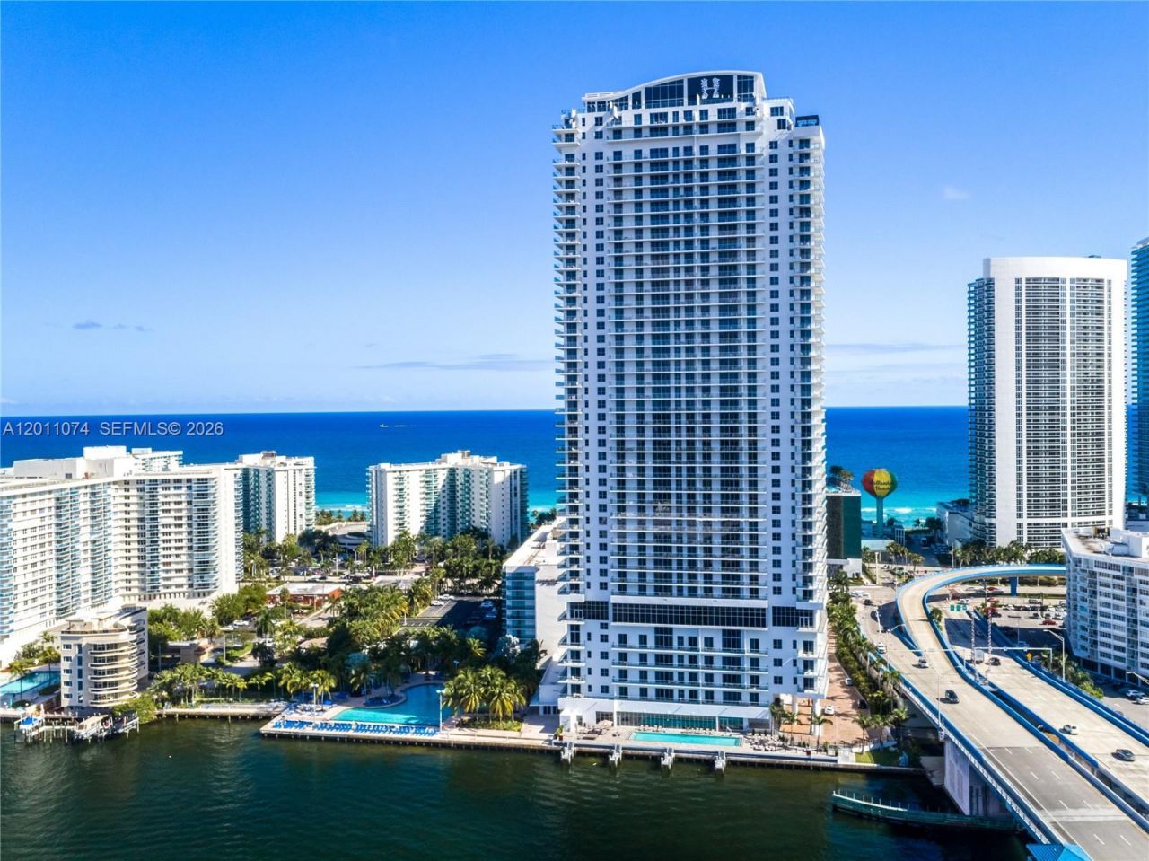 4010 S Ocean Dr, Unit R1808, Hollywood, FL 33019 Photo