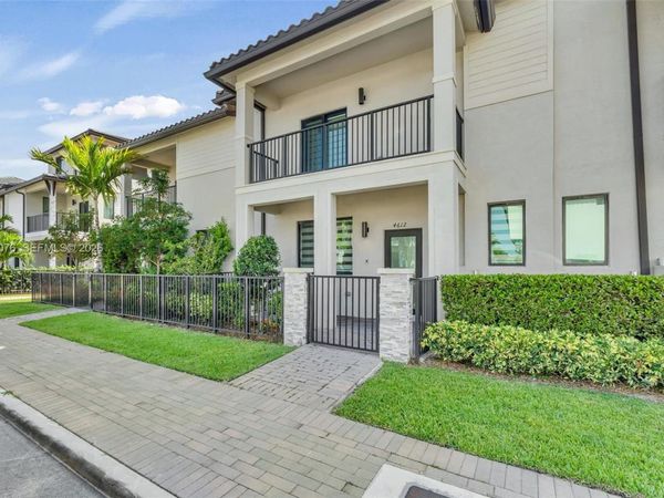 4612 NW 83rd Ave , Unit 4612, Doral, FL 33166