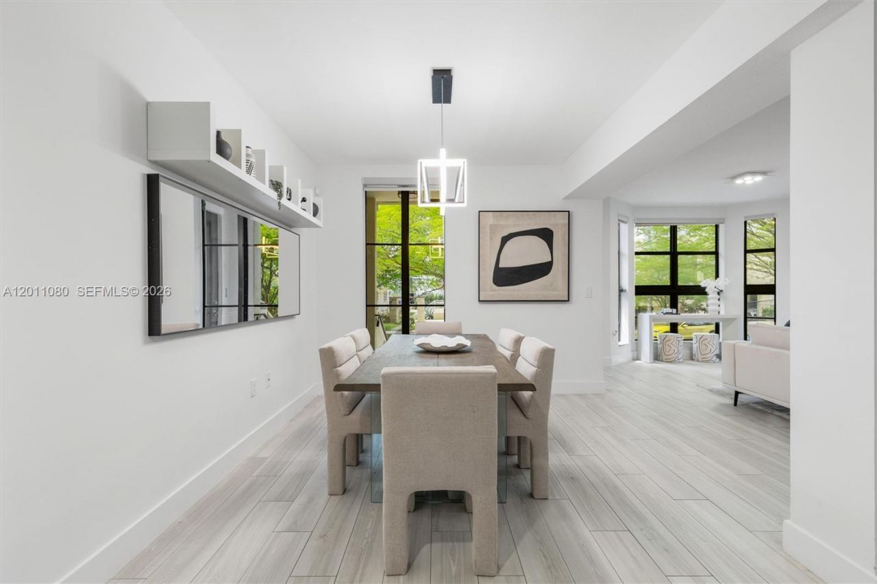 1650 Galiano St, Unit TH15, Coral Gables, FL 33134 Photo
