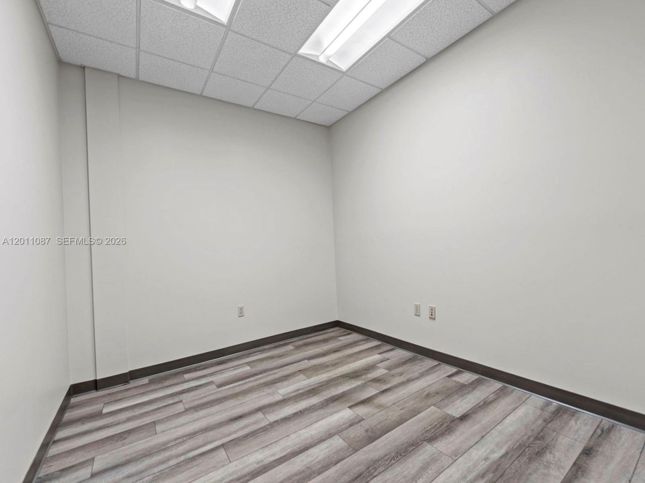 735 Shotgun Rd , Sunrise, FL 33326 Photo