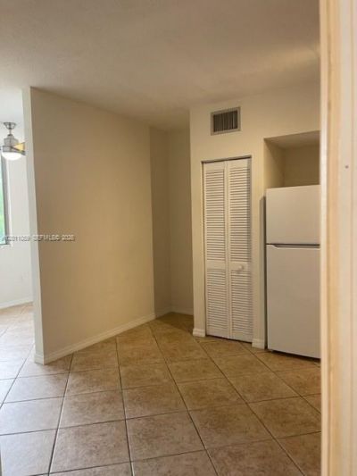 2630 SW 28th St , Unit 29, Miami, FL 33133 Photo