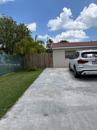 3245 SW 82nd Ave, Unit A, Miami, FL 33155 Photo