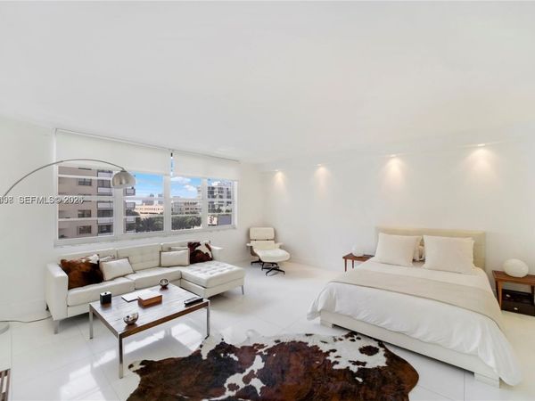 100 Lincoln Rd , Unit 605, Miami Beach, FL 33139
