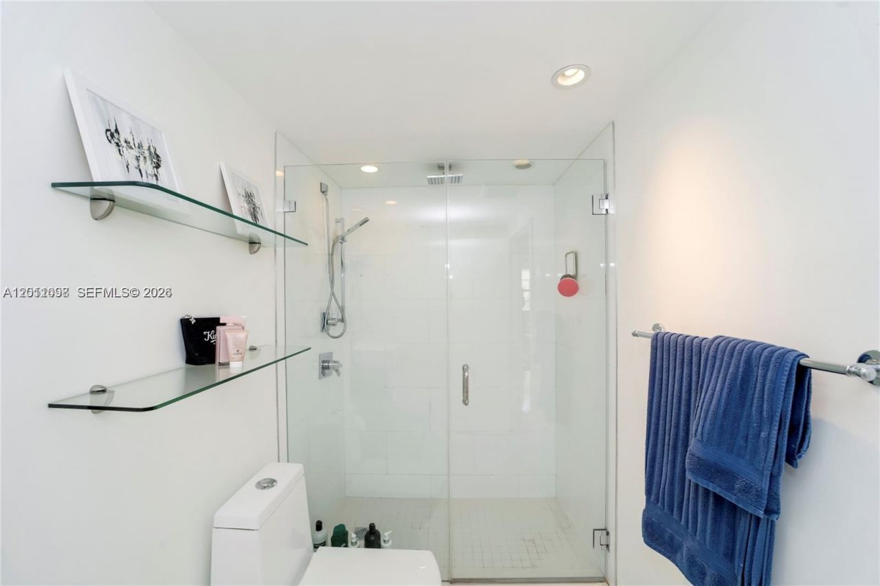 100 Lincoln Rd , Unit 605, Miami Beach, FL 33139 Photo