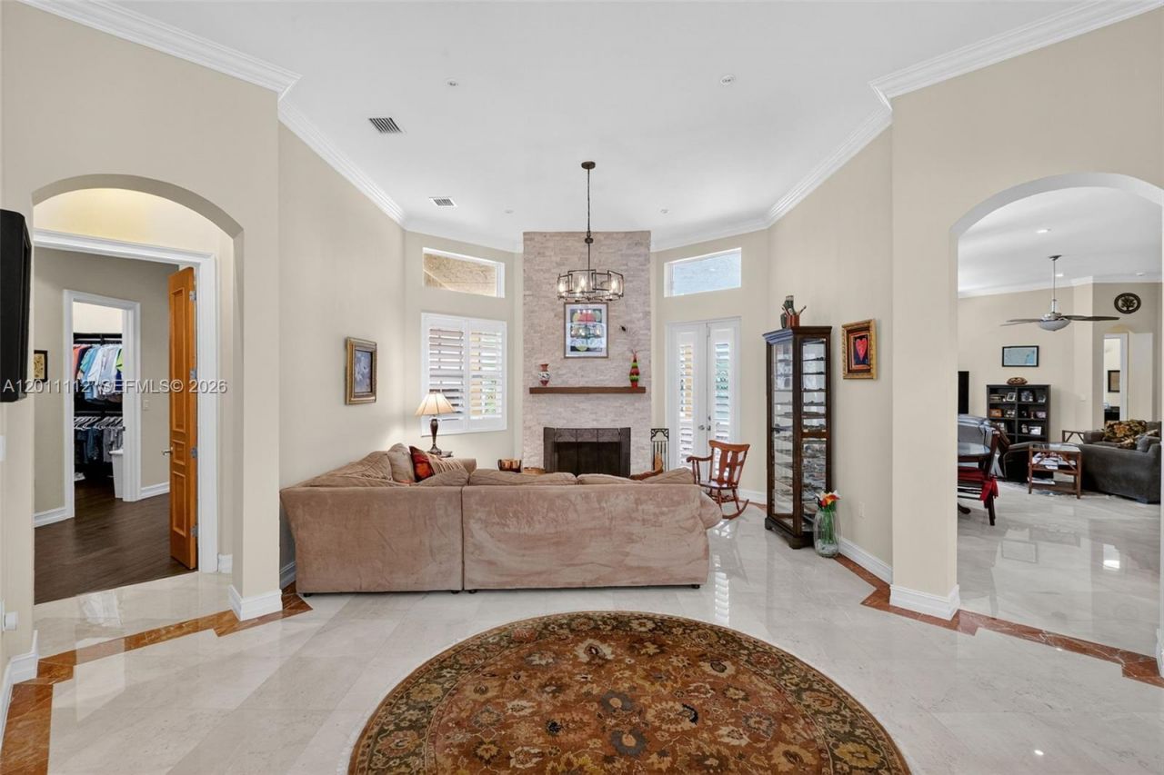 8920 SW 162nd Ter , Palmetto Bay, FL 33157 Photo