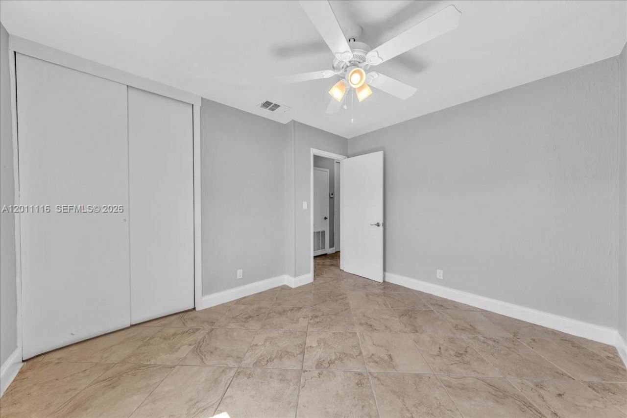 837 30th St, West Palm Beach, FL 33407 Photo