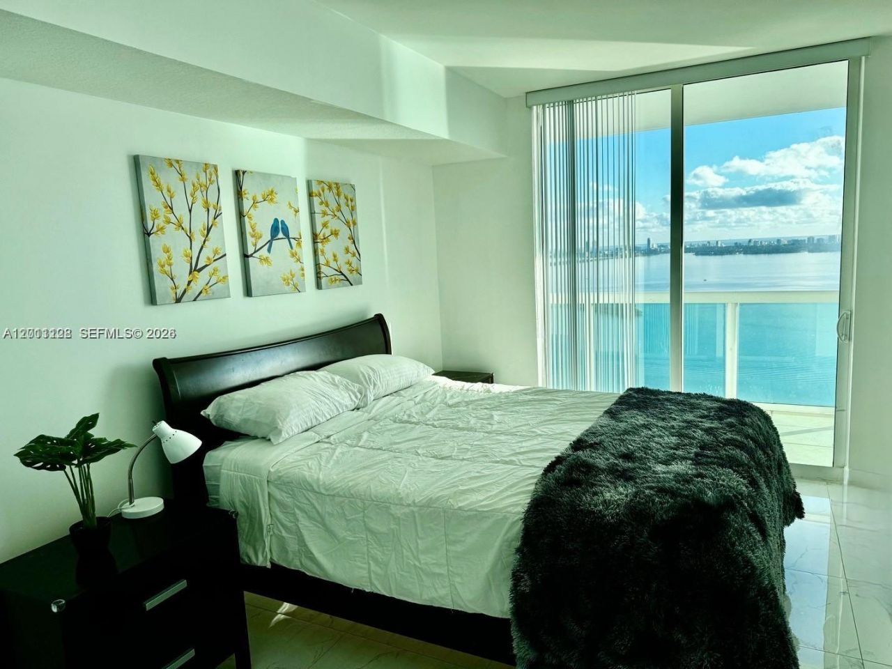 1800 N Bayshore Dr, Unit 3807, Miami, FL 33132 Photo