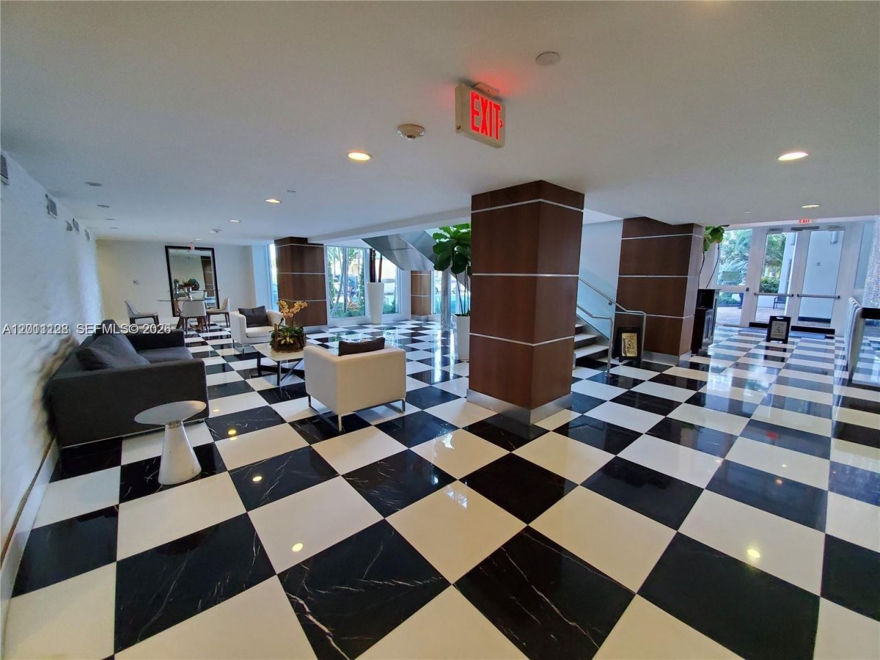 1800 N Bayshore Dr, Unit 3807, Miami, FL 33132 Photo