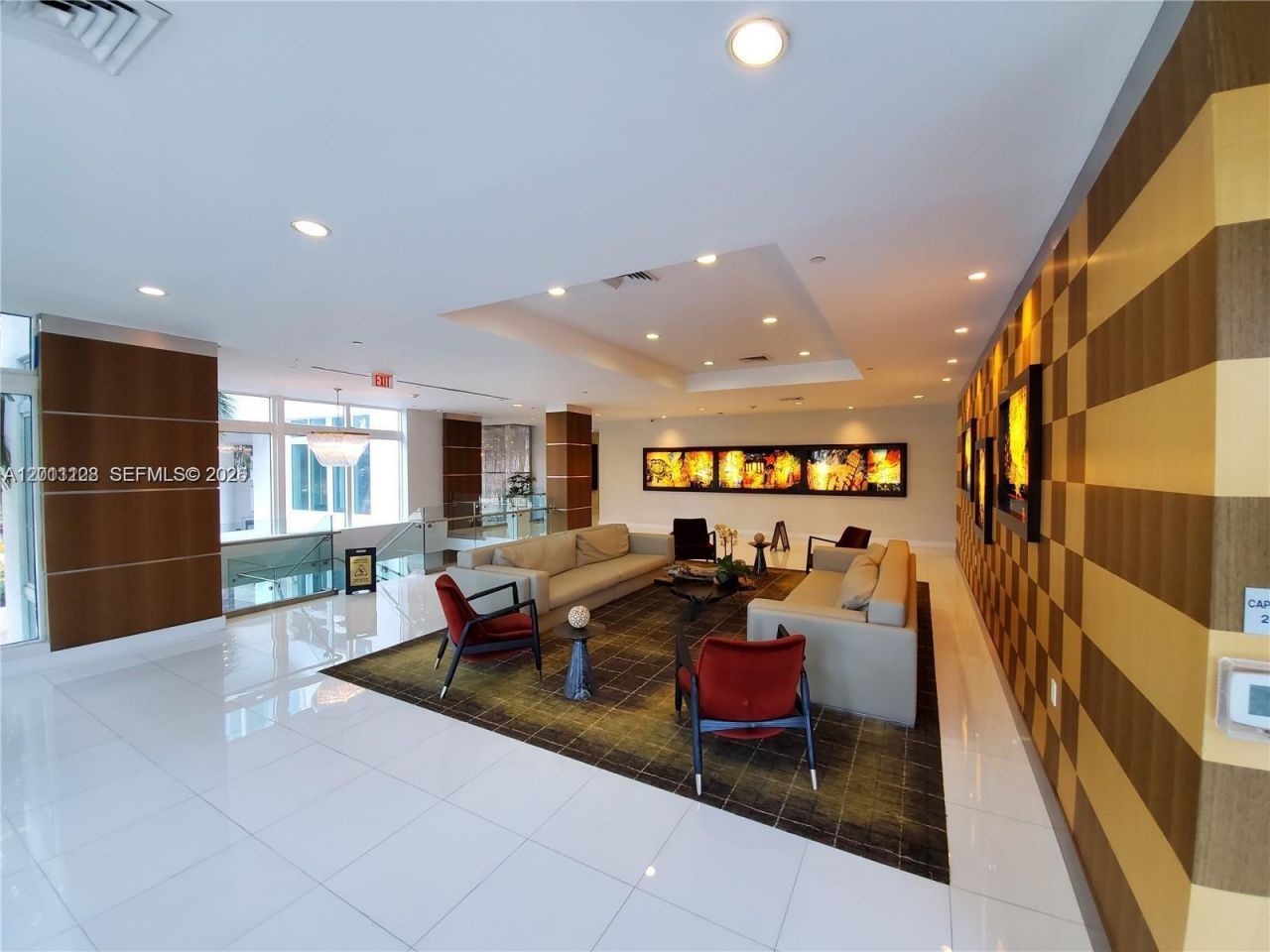 1800 N Bayshore Dr, Unit 3807, Miami, FL 33132 Photo