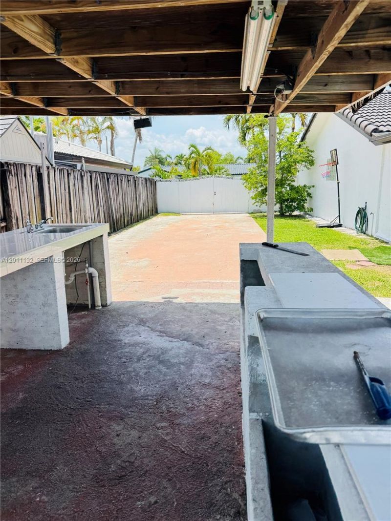 15765 SW 139 Ave, Miami, FL 33177 Photo