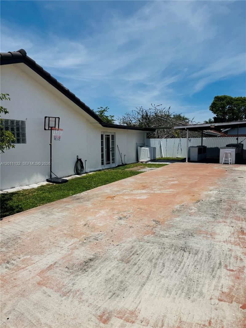 15765 SW 139 Ave, Miami, FL 33177 Photo
