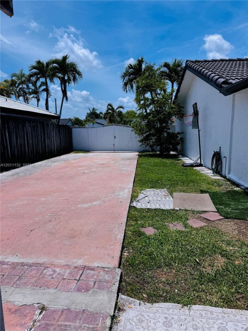 15765 SW 139 Ave, Miami, FL 33177 Photo