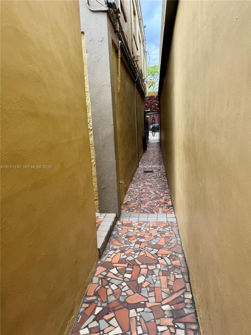 173 NW 36th St , Unit 2, Miami, FL 33127 Photo
