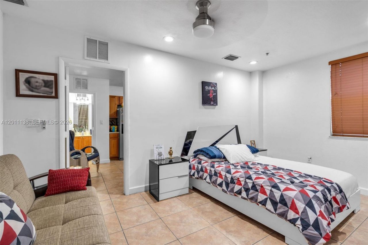 8031 W 36th Ave , Unit 1, Hialeah, FL 33018 Photo
