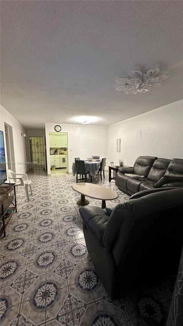 16790 NE 14th Ave , Unit 112, Miami, FL 33162 Photo