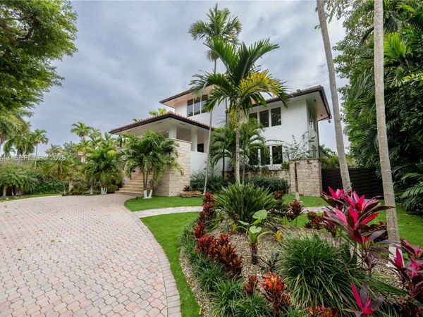 7125 Los Pinos Blvd , Coral Gables, FL 33143