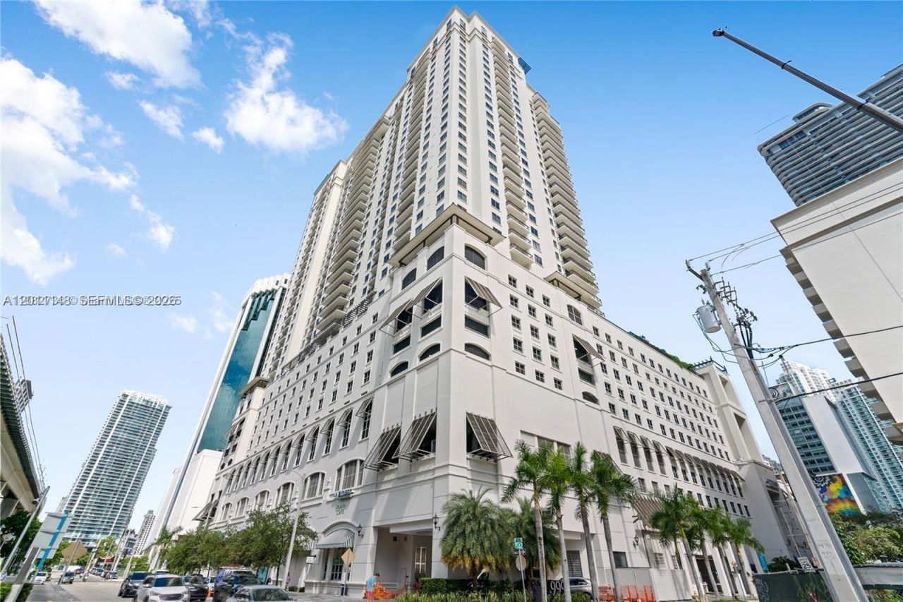 999 SW 1st Ave , Unit 1201, Miami, FL 33130 Photo