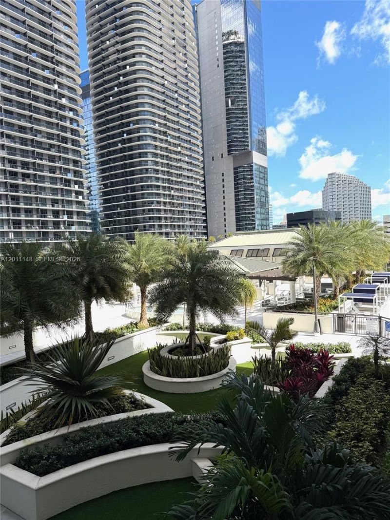999 SW 1st Ave , Unit 1201, Miami, FL 33130 Photo