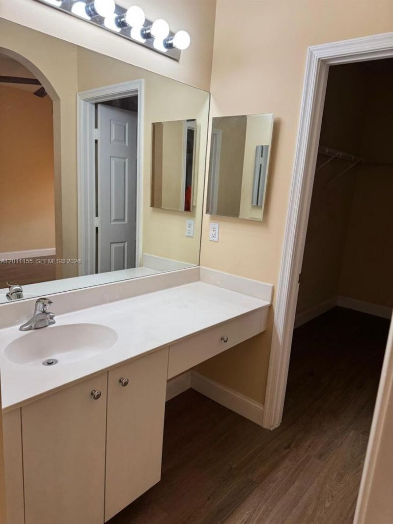 2971 NW 33rd Way , Lauderdale Lakes, FL 33311 Photo