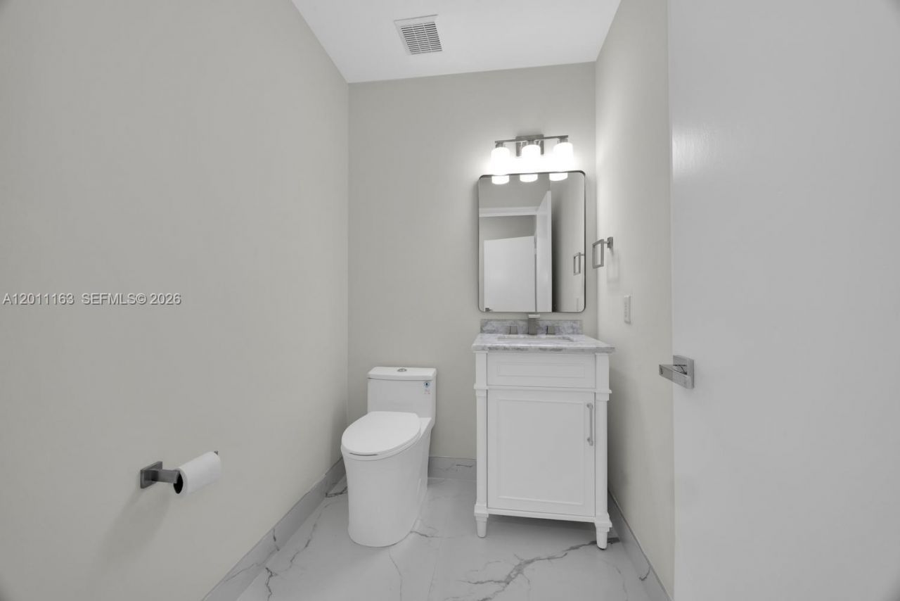 8503 SW 83rd St, Miami, FL 33143 Photo