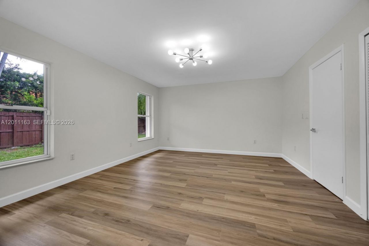 8503 SW 83rd St, Miami, FL 33143 Photo