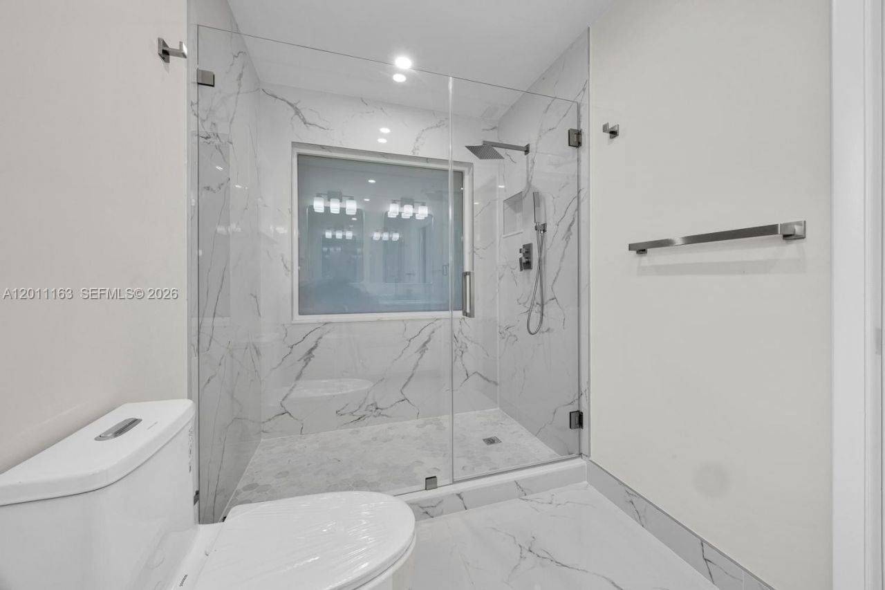 8503 SW 83rd St, Miami, FL 33143 Photo