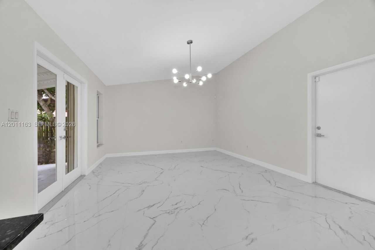 8503 SW 83rd St, Miami, FL 33143 Photo