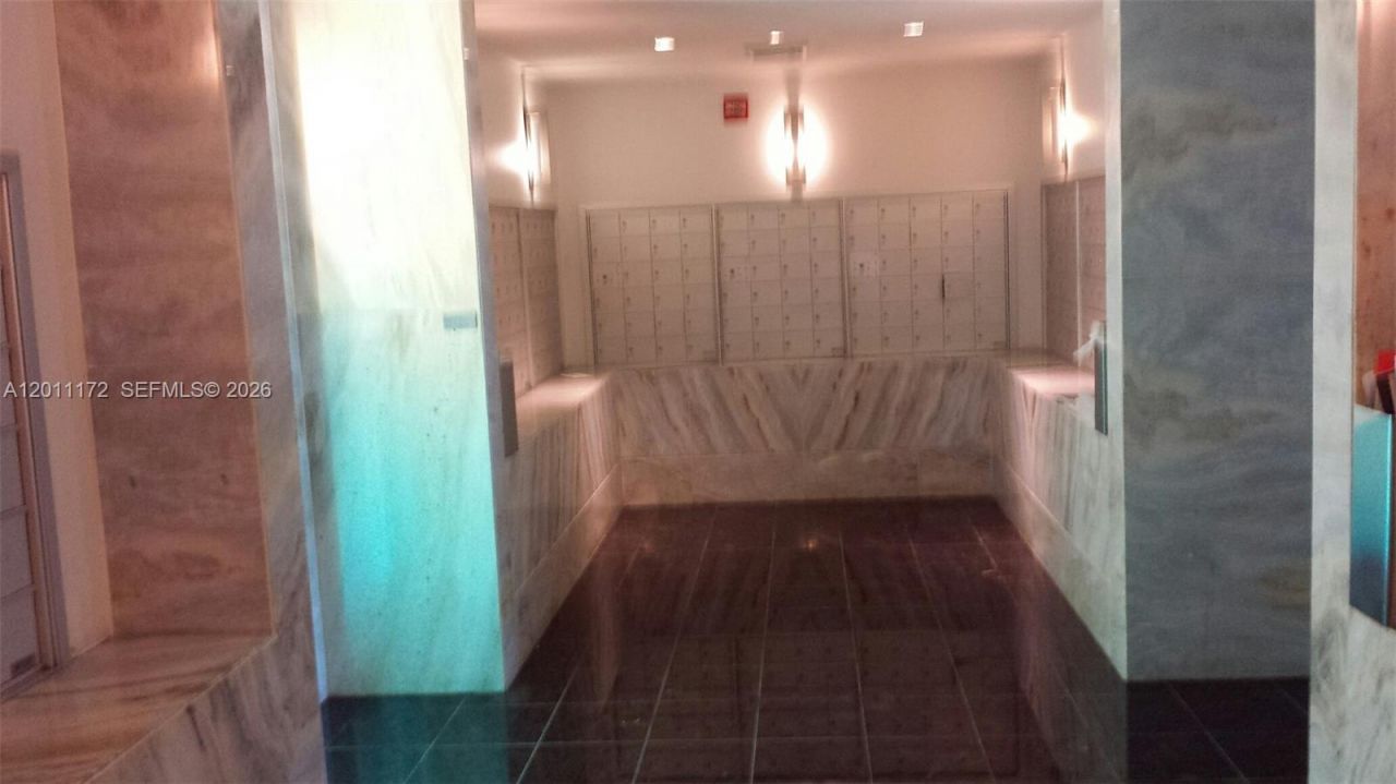 325 S Biscayne Blvd, Unit 3120, Miami, FL 33131 Photo