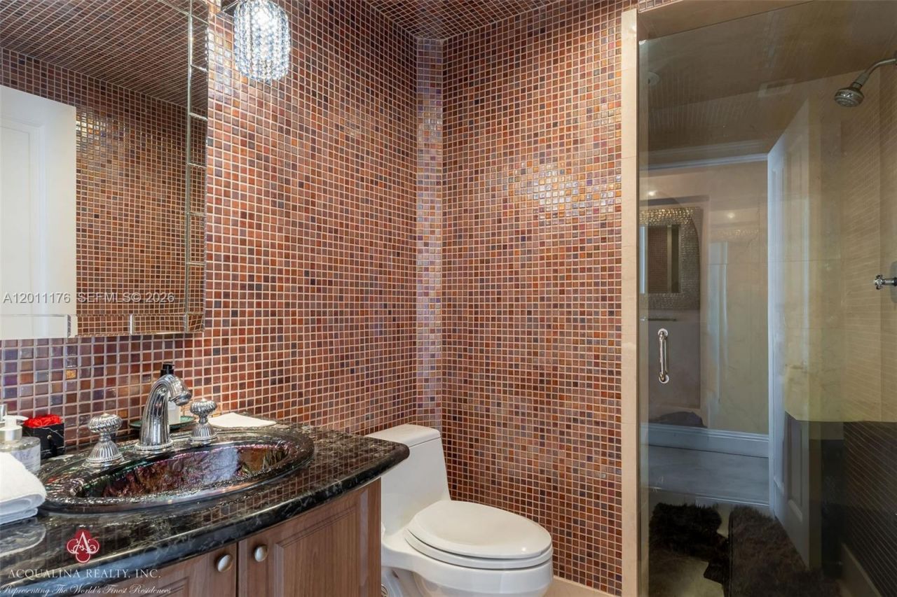 17875 Collins Ave , Unit 4001, Sunny Isles Beach, FL 33160 Photo