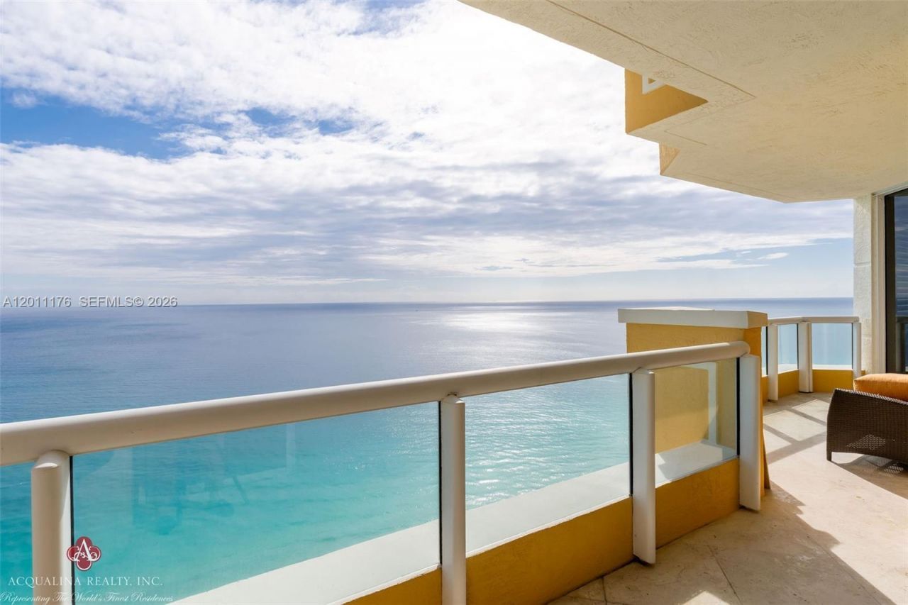 17875 Collins Ave , Unit 4001, Sunny Isles Beach, FL 33160 Photo