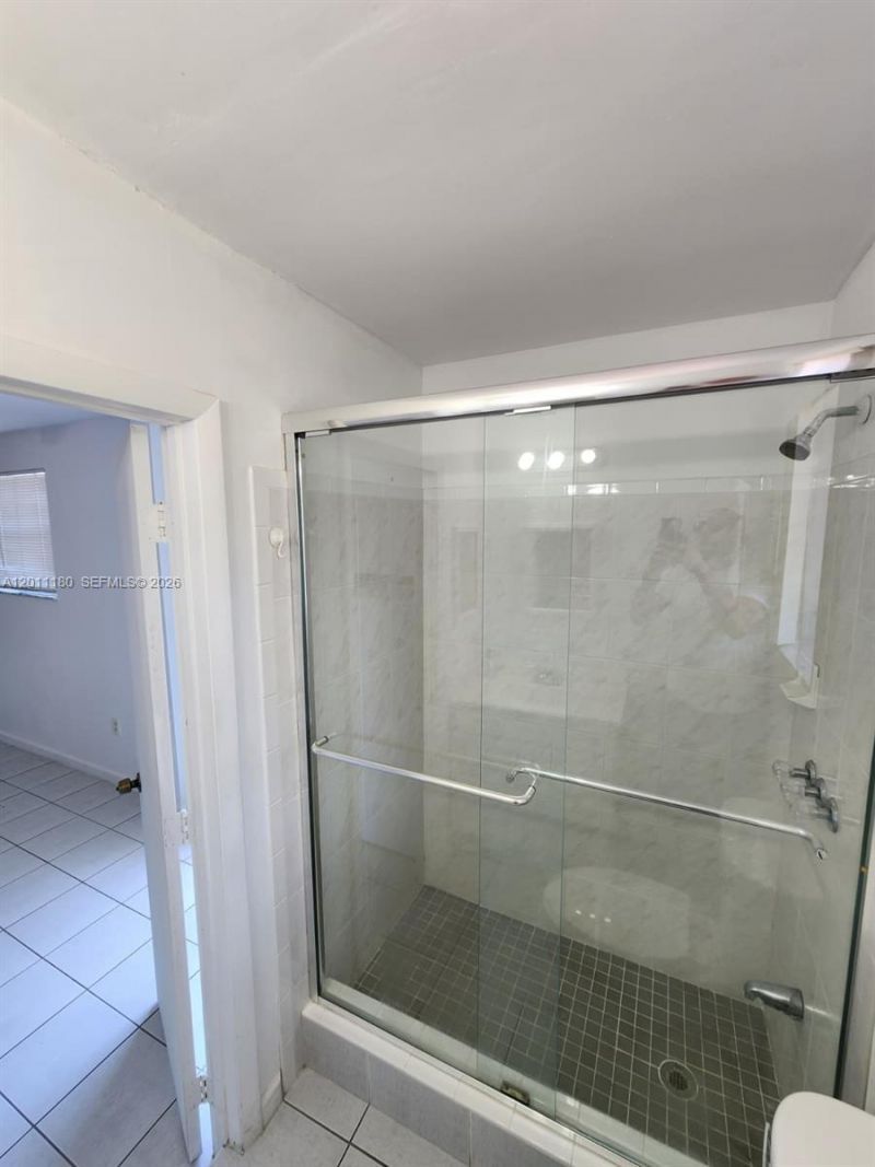 1180 NE 185th St, Unit 1180, Miami, FL 33169 Photo