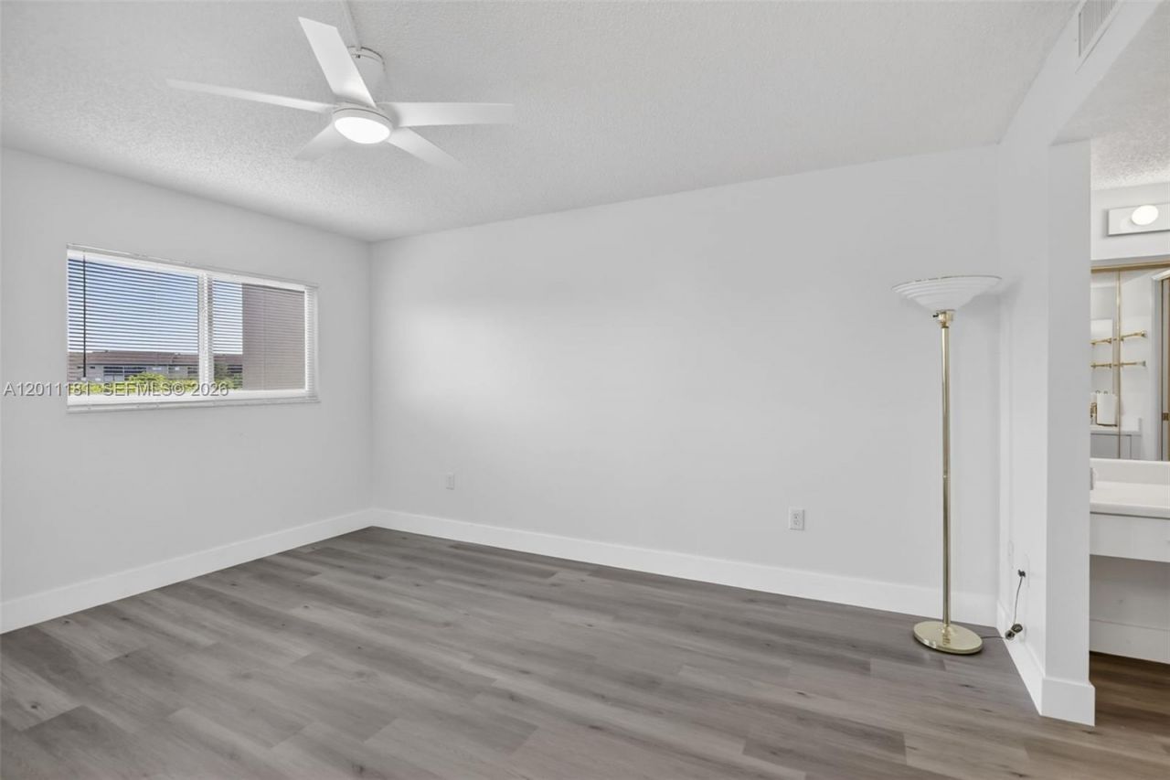 13700 SW 11th St, Unit 309A, Pembroke Pines, FL 33027 Photo